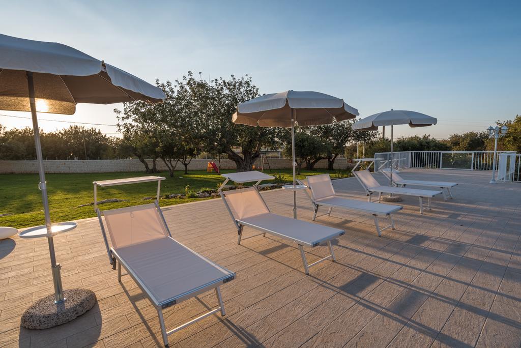 Il Giardino Dei Frangipani Appartement Santa Croce Camerina Buitenkant foto