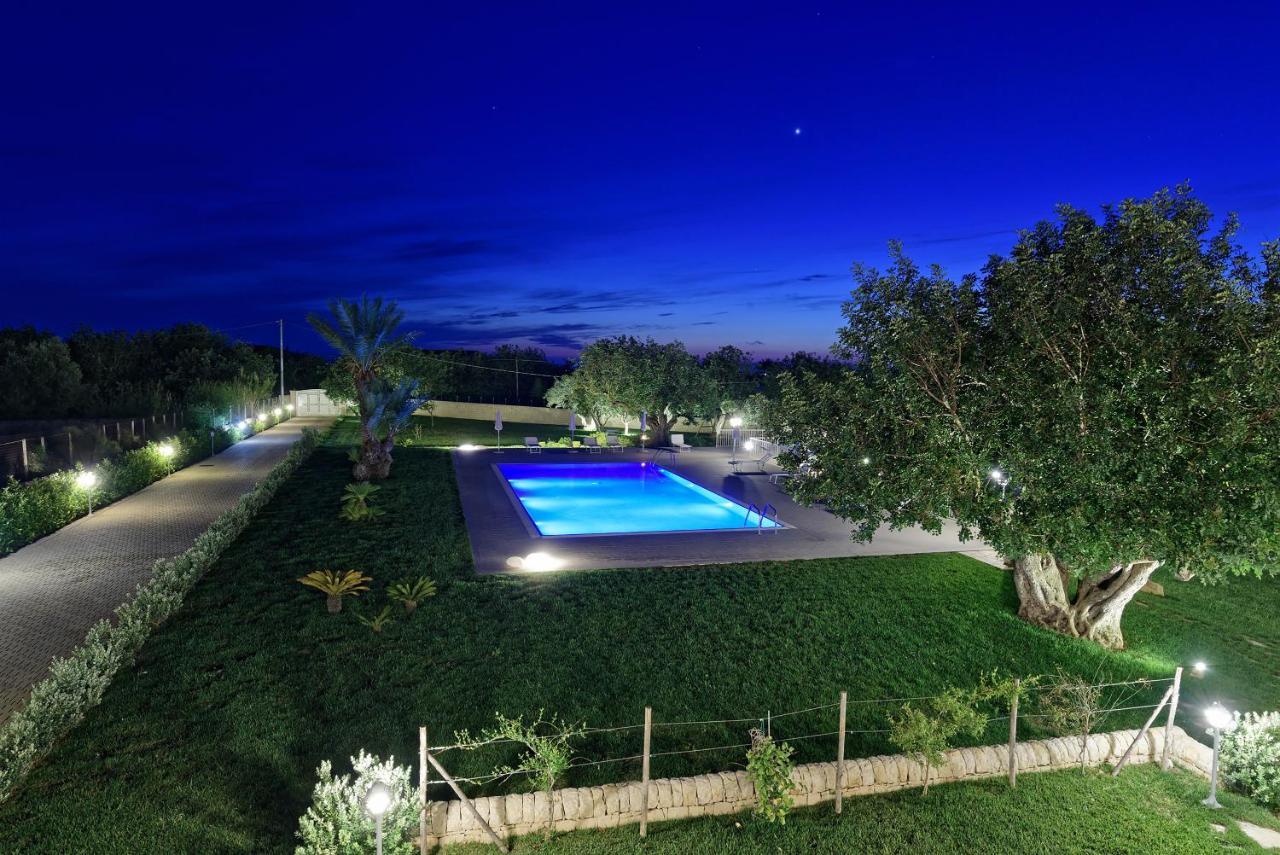 Il Giardino Dei Frangipani Appartement Santa Croce Camerina Buitenkant foto